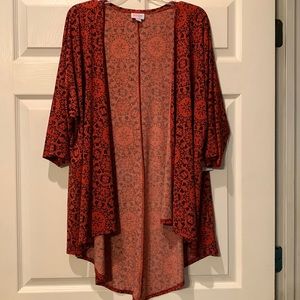 LuLaRoe Lindsay kimono. NWT. Medium. Red/black